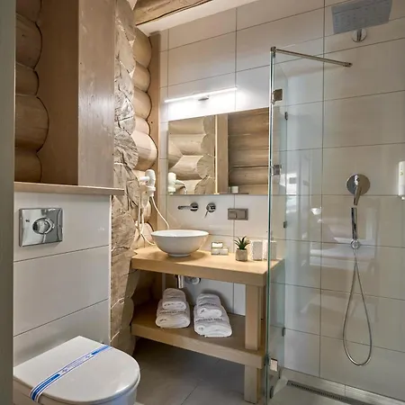 Forest Hill Shale 3* Yablunytsya