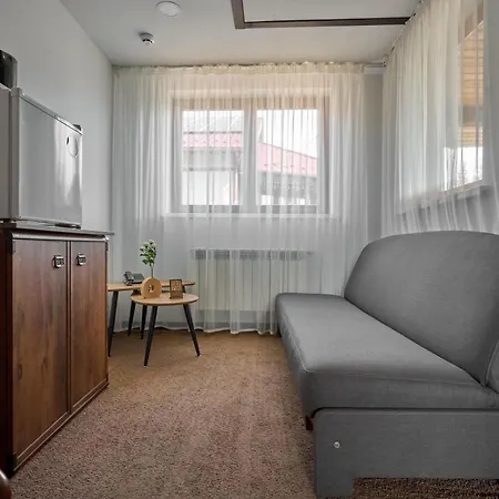 Guest house Forest Hill Shale Yablunytsya