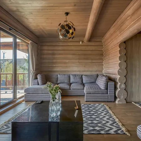 Forest Hill Shale Gasthuis Yablunytsia